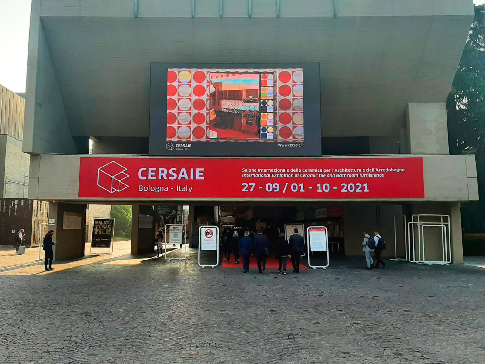 Porcelanicos HDC presents its novelties at the Cersaie 2021 fair